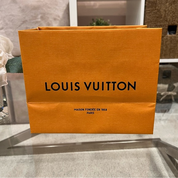 Louis Vuitton Gift Box Set - Picture 8 of 10